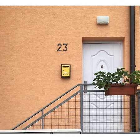 Apartmani 23 노비파자르 외부 사진