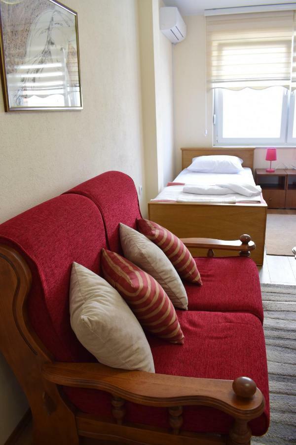 Apartmani 23 노비파자르 외부 사진