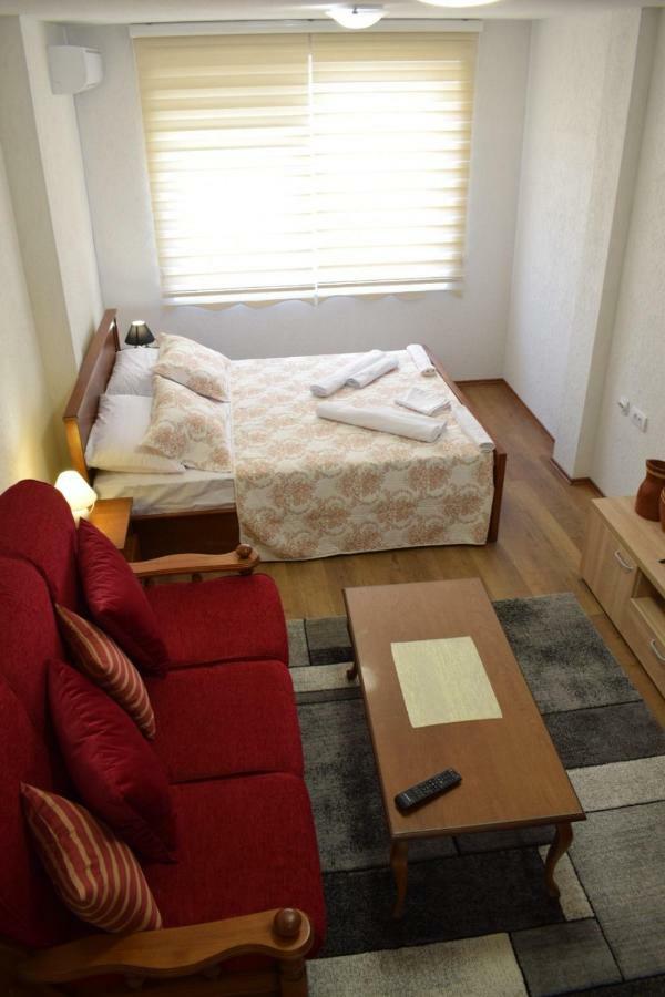 Apartmani 23 노비파자르 외부 사진